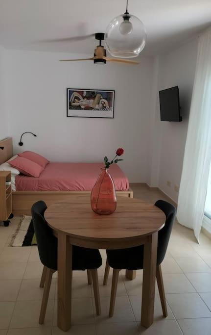 Ferienwohnung Estudio 52 Malaga Centrico Parking Gratuito Exterior foto